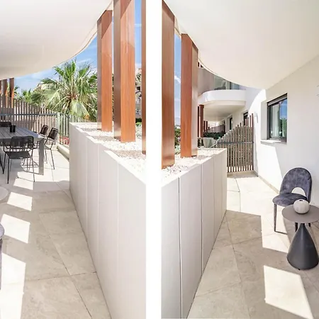 Inf32l- Modern Apartment, Families Only Estepona