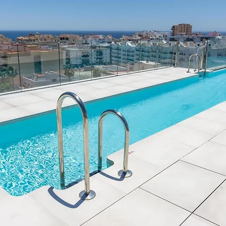 Inf32l- Modern Apartment, Families Only * Estepona
