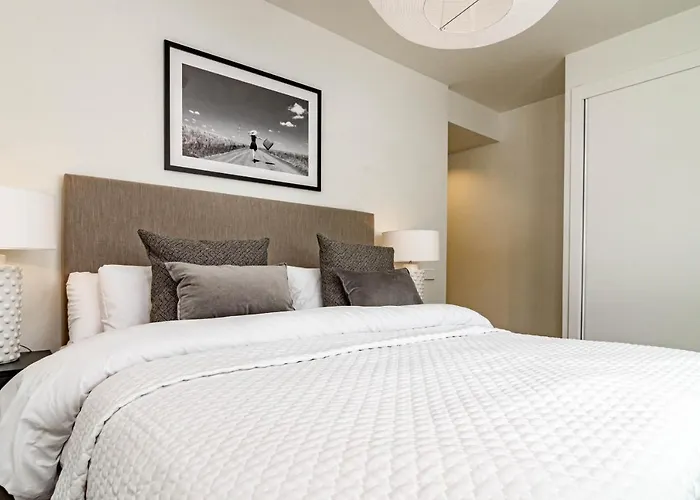 Inf3.2l- Modern Families Only