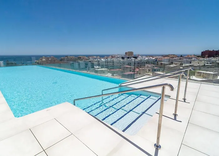 Inf3.2l- Modern Families Only * Estepona