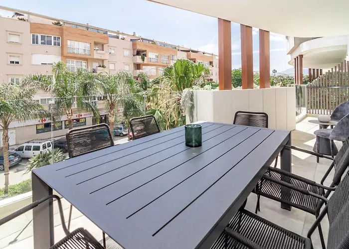 Inf3.2l- Modern Families Only * Estepona