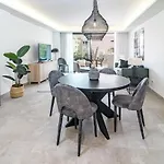 Apartment Inf3.2l- Modern Families Only Estepona