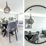 Inf3.2l- Modern Families Only Apartment *