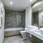 Inf3.2l- Modern Families Only Appartamento Estepona