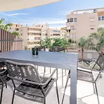 Apartment Inf3.2l- Modern Families Only