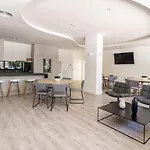 Inf3.2l- Modern Families Only * Estepona