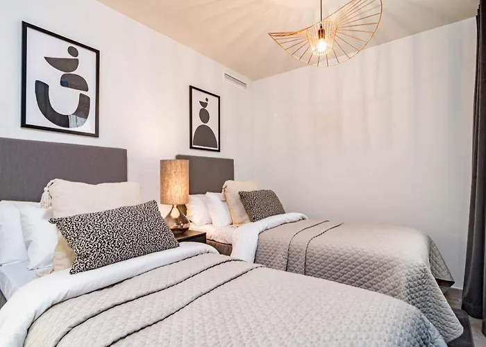 Inf3.2l- Modern Families Only Apartamento