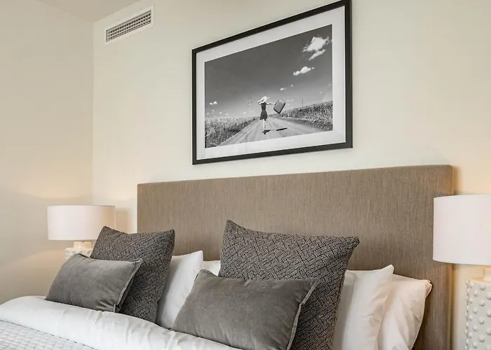 Inf3.2l- Modern Families Only *