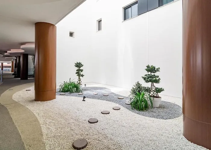 Inf3.2l- Modern Families Only *